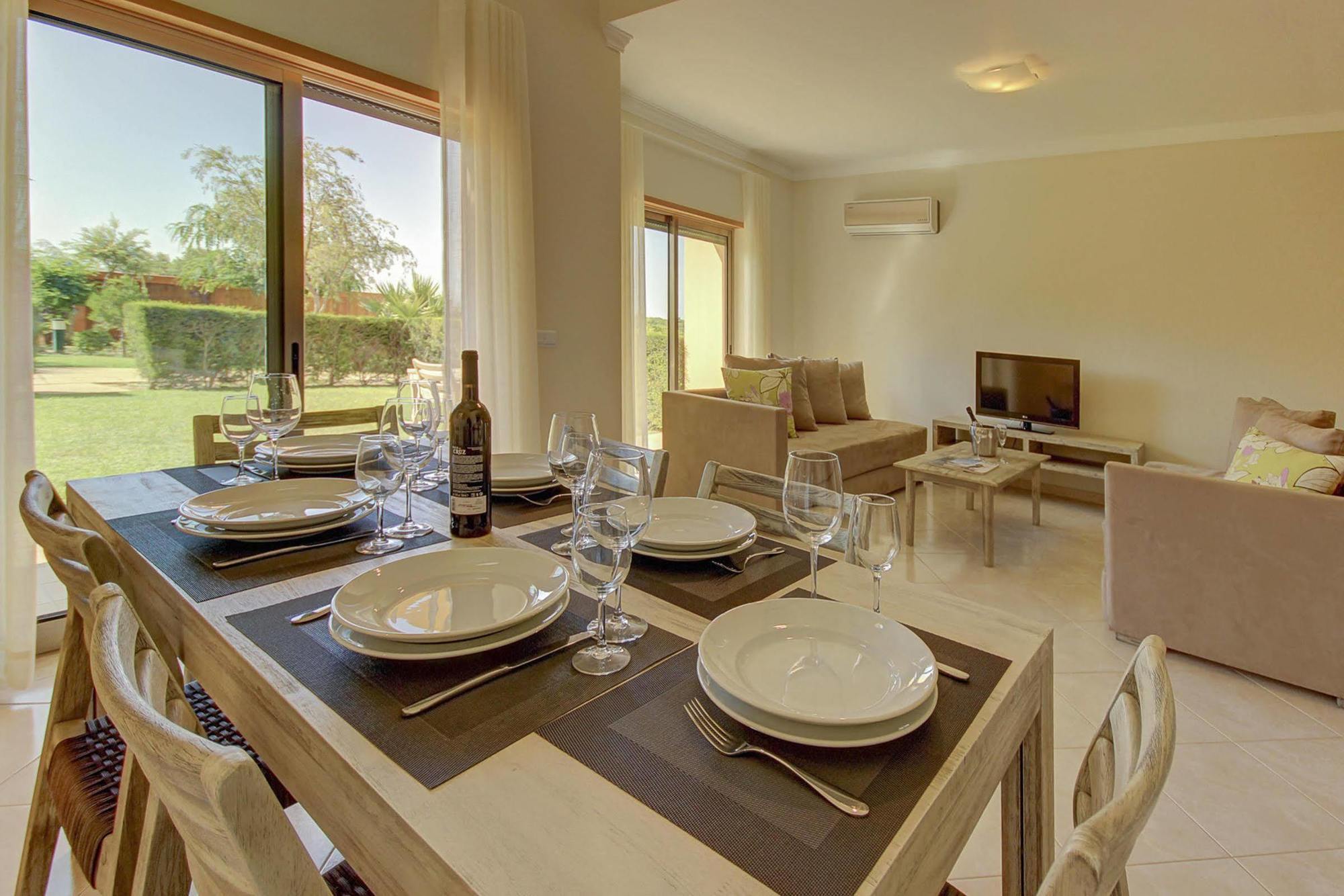 Pinheiros Da Balaia Villas Albufeira Exteriör bild