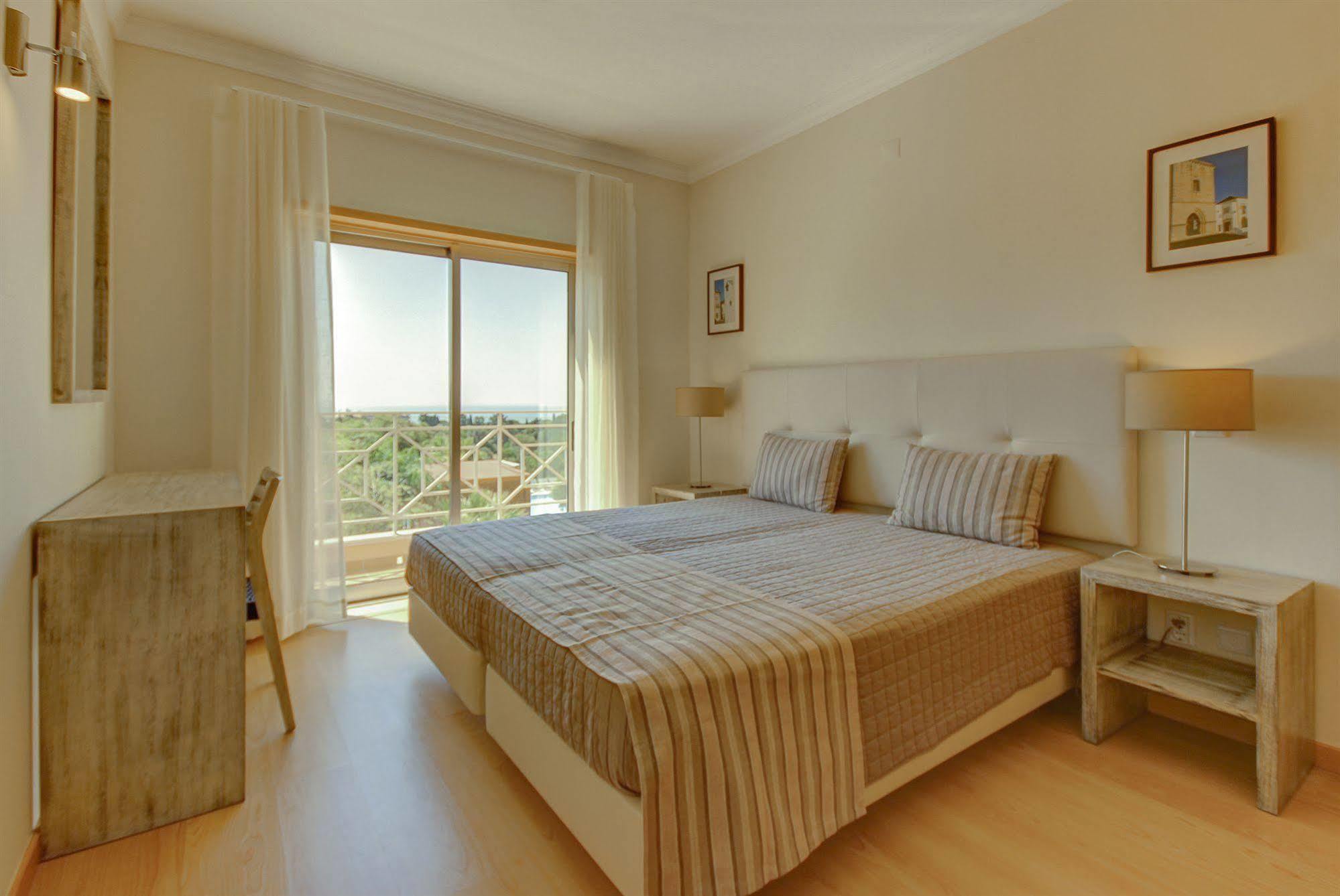 Pinheiros Da Balaia Villas Albufeira Exteriör bild
